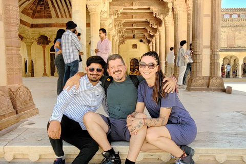 From Jaipur: Pink City Full-Day Heritage Guided Tour by Car From Jaipur: Private Tour with Car, Driver & Guide Only