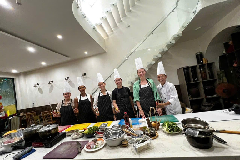 Private cooking class tour with Pro Chef