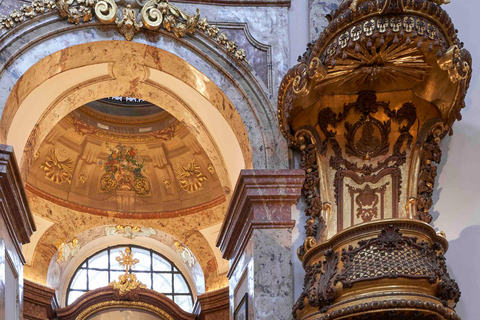 Viena: ingresso para a Karlskirche com terraço panorâmico