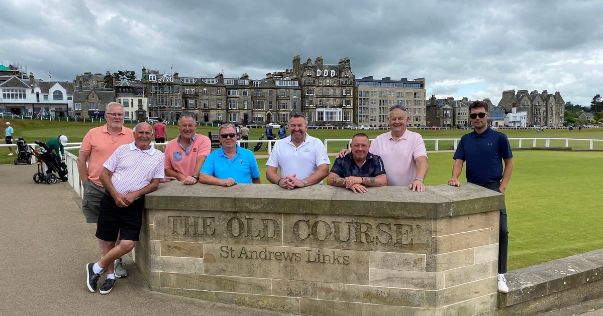 St Andrews Old Course History Tour 80s Pro Caddie Gids GetYourGuide