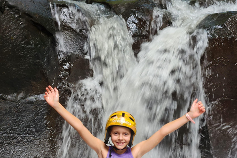 Foz do Iguaçu: półdniowa wycieczka po wodospadach i szlakachFoz do Iguaçu: półdniowa wycieczka do wodospadów i szlaków turystycznych