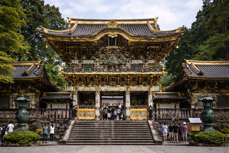 Tokyo: 5-Day Private Tour to Hiroshima with Transport