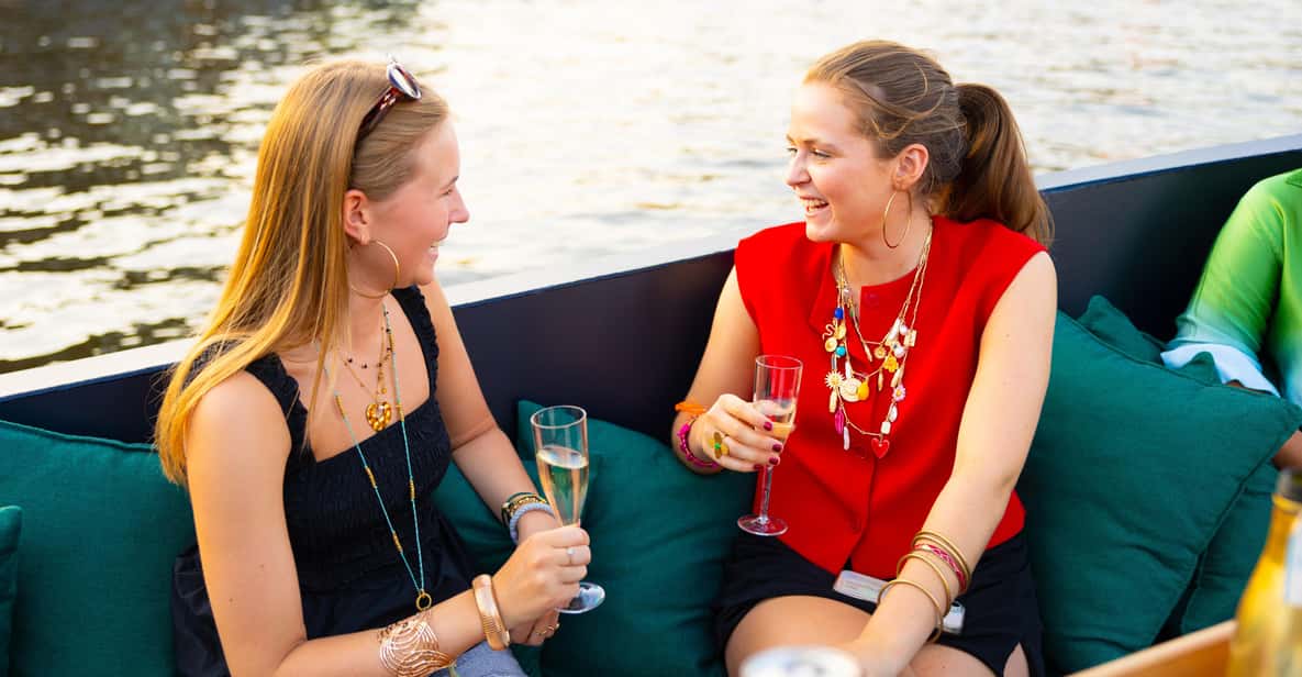 Afbeelding 6 van Amsterdam: grachtenrondvaart met gids en drankjesoptie