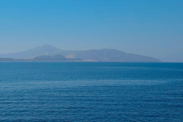 Sharm El Sheikh: Tiran Island Boat Trip w Snorkeling & Lunch