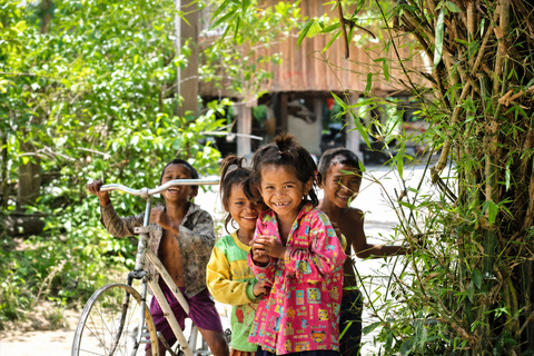 Phnom Penh: Kirirom National Park Day Trip with Lunch