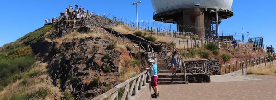 Madère : Excursion en jeep au Pico Areeiro, à Santa Cruz et à Cristo Rei