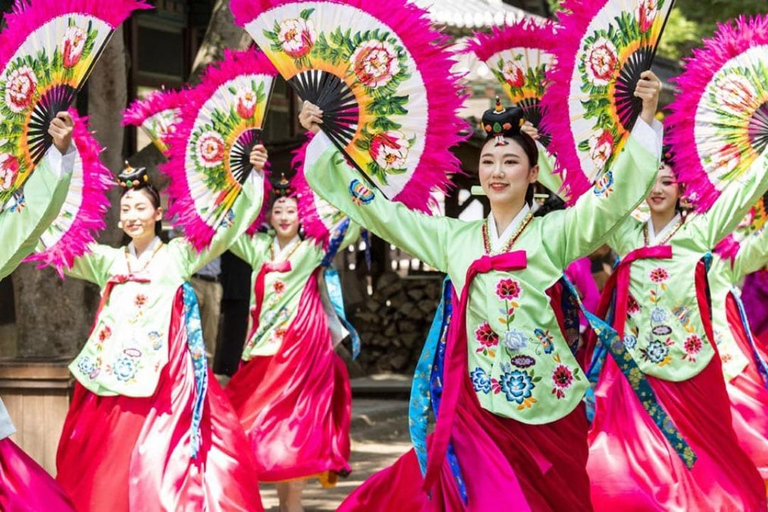 Amazing Gyeonggi: Private Tour with Driver and Premium Van