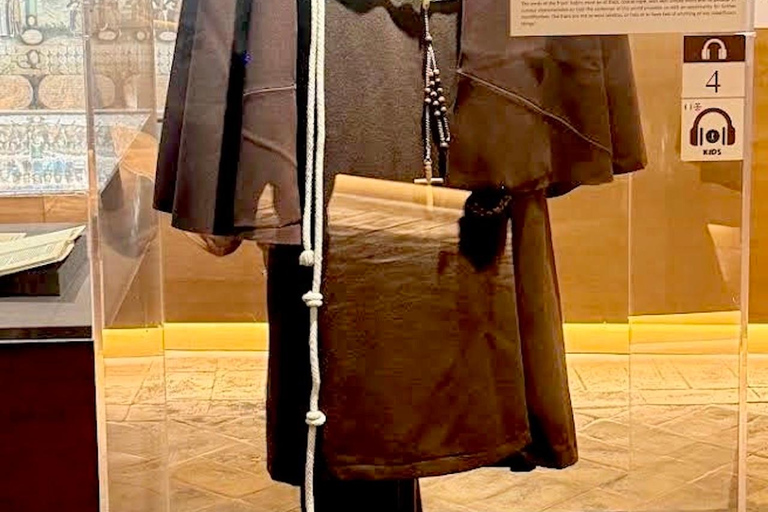 Rome: Explore Capuchin Museum & Crypt with Audio guide