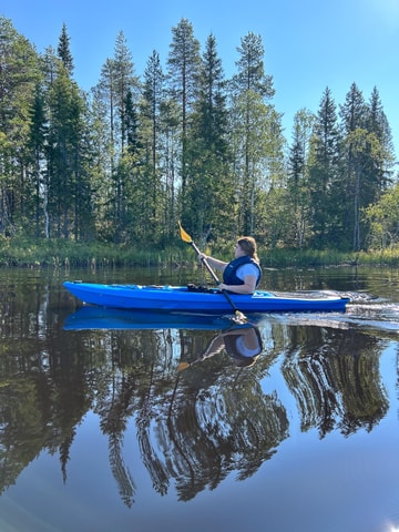 Rovaniemi: Guided Wilderness Kayaking Adventure
