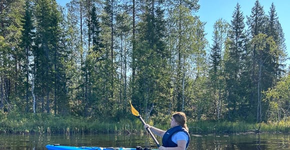 Rovaniemi: Geführtes Kajakabenteuer in der Wildnis