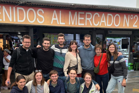 Lima: Barranco Street Food Tour by Tuk-Tuk with 13 Tastings