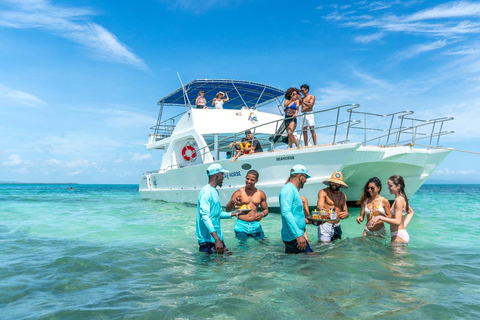 Miches: Catamaran Cruise with Snorkeling & Drinks