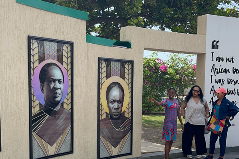 Accra: tour della città e attività a impatto sociale