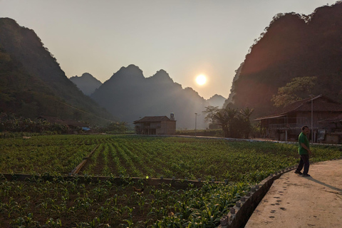 Arrangement: Ninh Binh - Sapa - Ha Giang Easy Rider 6D5N