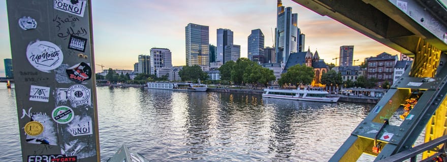 Francfort : Promenade express avec un habitant en 60 minutes