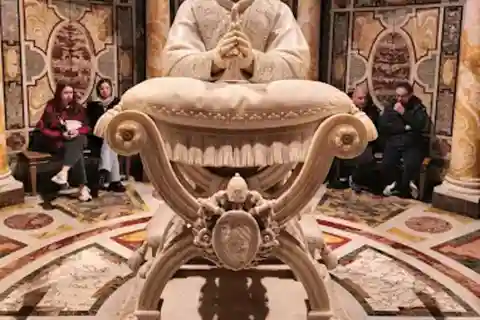 ローマ3つの聖なる扉巡礼ウォーキングツアー