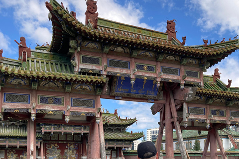 أولان باتور: جولة سير خاصة مع مرشد محليجولة سيرًا على الأقدام لمدة ساعتين