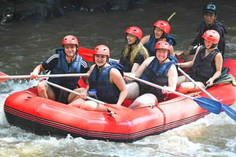 Bali: Ubud Rafting Exclusivo com Almoço e Transporte