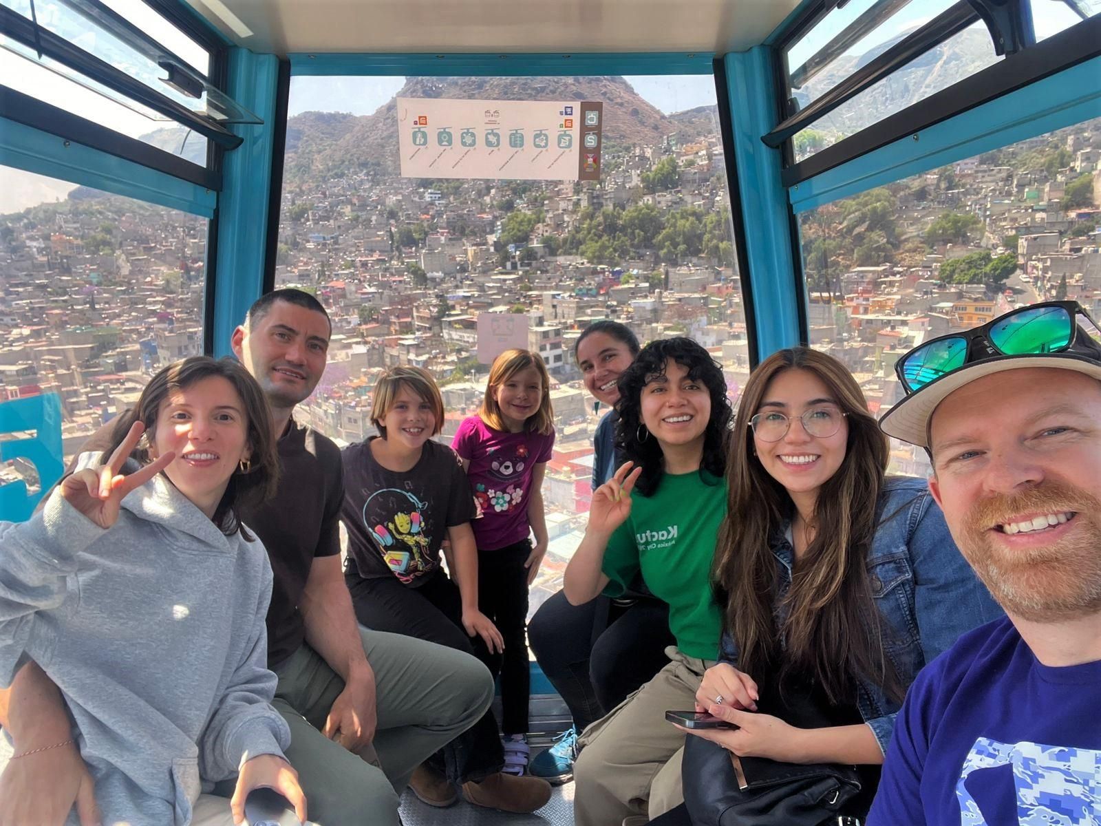 Iztapalapa: Seilbahntour und urbane Kunst in den Höhenlagen