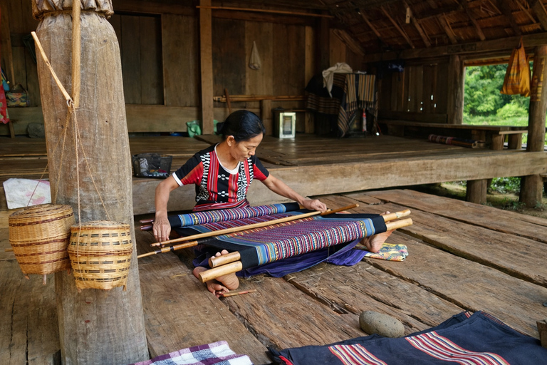 Luang Prabang: 3-Day Cultural & Nature Highlights Tour Join-in Group Tour (Without Accommodation)