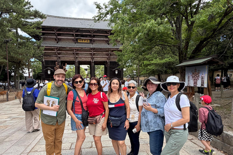 Nara in Spanish: Half-Day Small Group Sightseeing Tour or Private Tour Small Group: Half Day in Spanish