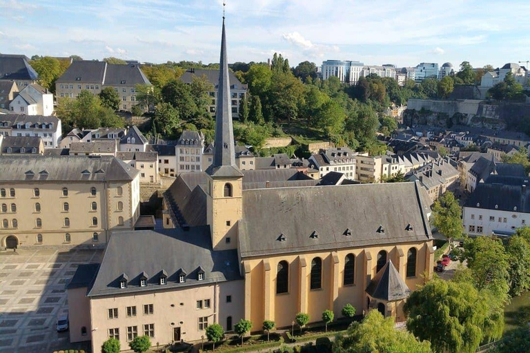 Lovely Romantic Walking Tour in Luxembourg