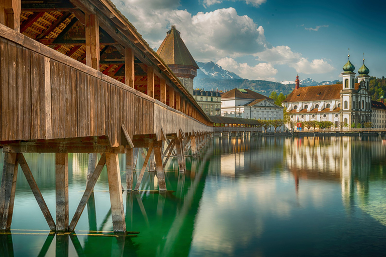 From Interlaken to Lucerne: Private day trip with driver