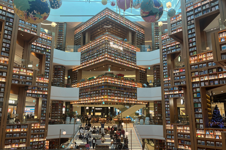 Seoul : Suwon Hwaseong Fortress+Starfield Library+Waujeongsa Suwon Group Tour from DHCP Station Exit 9