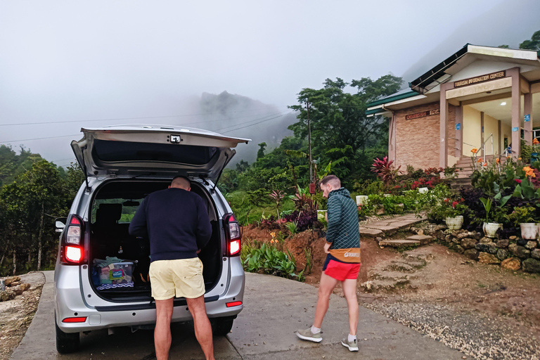 Mactan-Cebu Internationale Luchthaven: Moalboal VervoerPrivé autotransfer (1-4 personen)