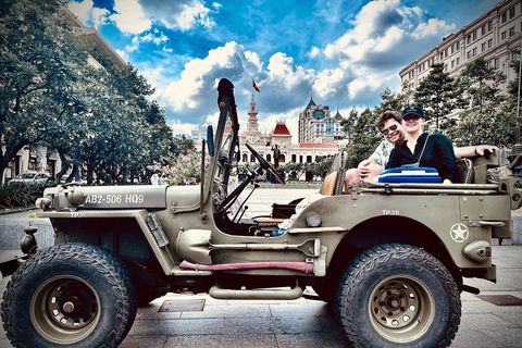Saigon Half day by Jeep: City Landmarks & Local Life