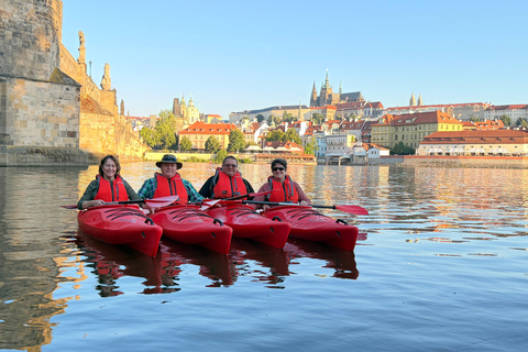 Prague: Charles Bridge & Hidden Canals Kayak Tour