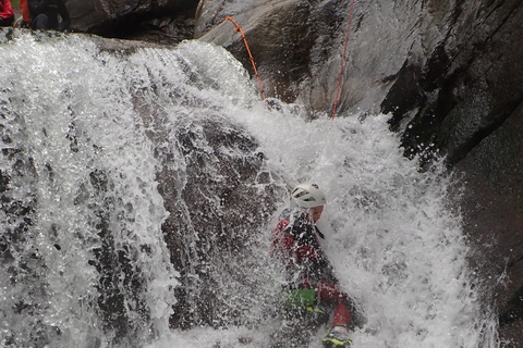 Canyoning in Girona - Freser Inferior Canyon Canyoning in Girona - Freser inferior canyon