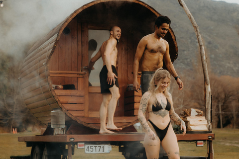 Queenstown: Riverside Sauna and Cold Plunge Experience