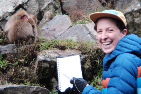 长野：雪猴与戸隠神社一日双景之旅从野泽温泉、妙高和上越地区接送。