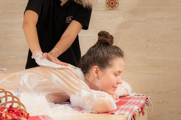 Hurghada: Cleopatra Spa och MassagePrivat transfer och privat hammamrum