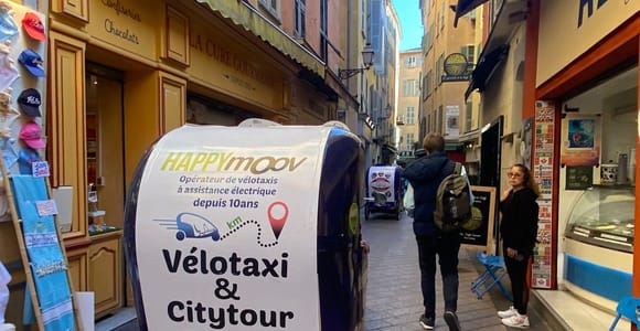 Nizza: Private geführte Tour mit dem Elektrofahrradtaxi