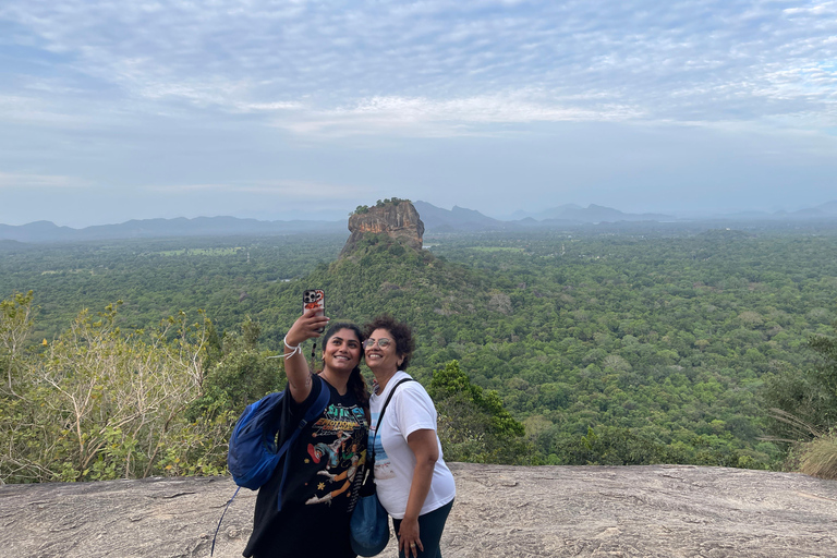 Pidurangala Rock Sunrise/Sunset Guided Hike with Pickup Pidurangala Rock Sunset Inluded Entrance Tickets