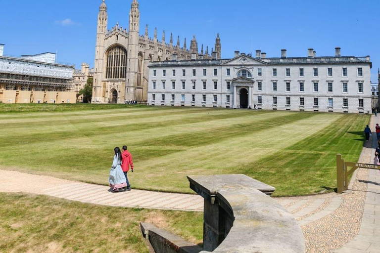 Cambridge: Guided Walking Tour with King's College Chapel