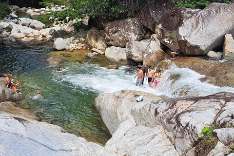 Medellín: Dag med flod och vattenfall