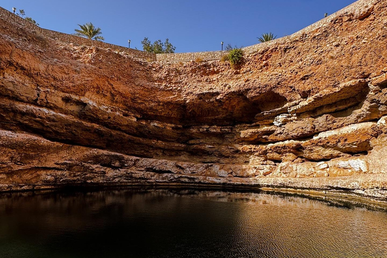 Wadi Shab Hike, Fins Beach Swim & Bimmah Sinkhole Tour