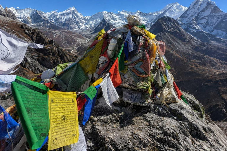 Nangkartshang Peak Trek — Everest Views, Lower Risk