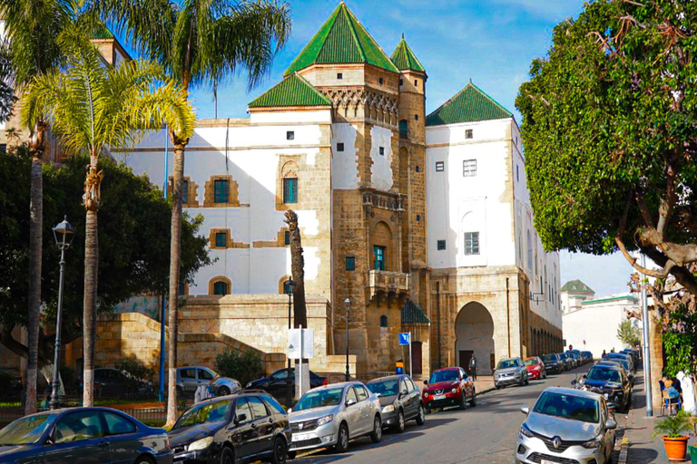 Casablanca: Layover Sightseeing Tour with Airport Transfer Layover including the Moroccan Hammam and traditional Dinner