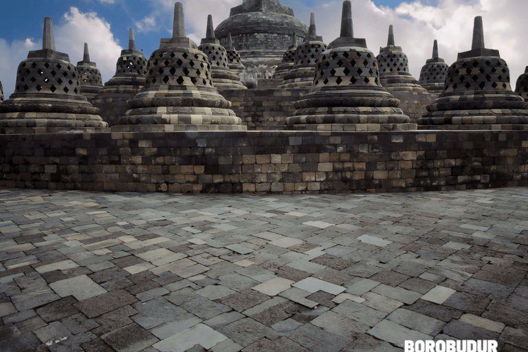 Yogyakarta: Borobudur-Tempel und Wasserfall TourYogyakarta: Borobudur Tempel und Kedung Pedut Wasserfall Tour