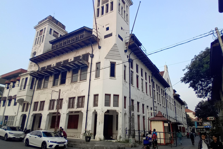Jakarta walking tour