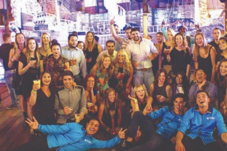 Busan: Ruta por discotecas: ¡Baila, bebe y diviértete toda la noche!Busan: Ruta por las discotecas: ¡Baila, bebe y diviértete toda la noche!