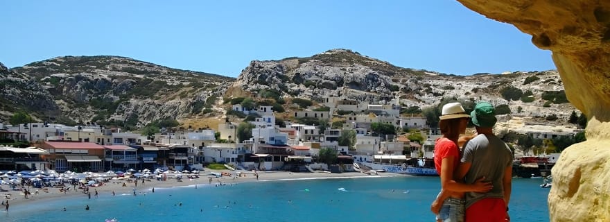 Depuis Héraklion : plage de Matala, grottes et vignoble (visite d'une journée)