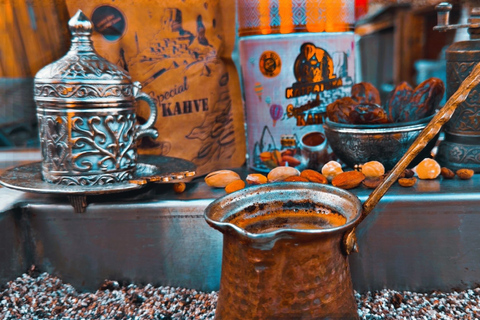 Capadocia: taller de café local preparado en arena