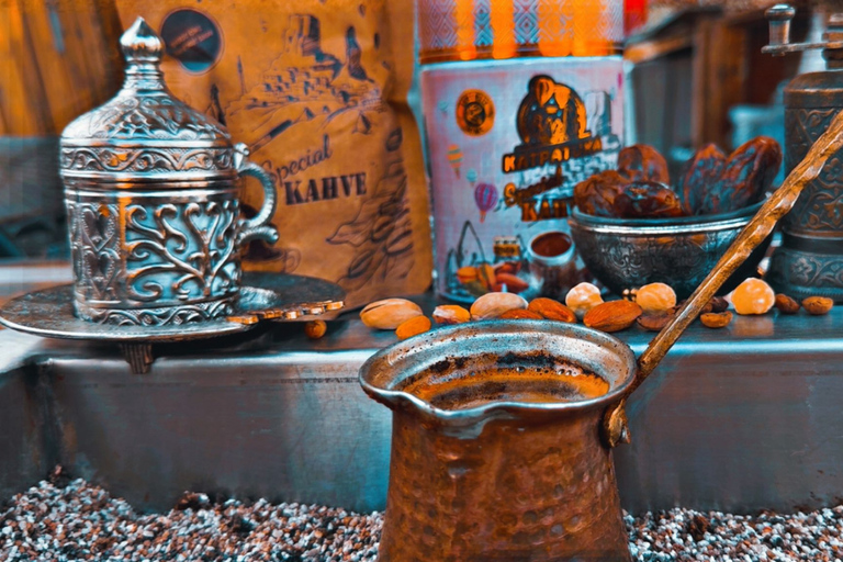 Capadocia: taller de café local preparado en arena