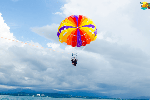 Parasailing in Vasco