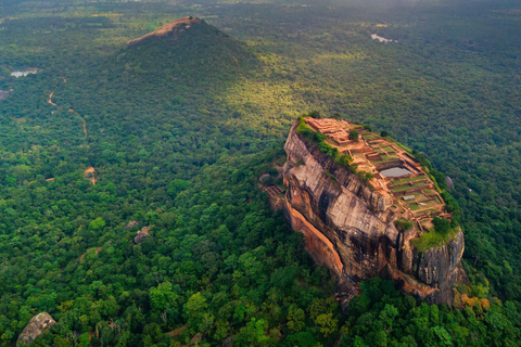 Sri Lanka Scenic Helicopter Tours: Top Destinations Colombo To Sigiriya Helicopter Tour